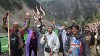Photo of अमरनाथ यात्रा शुरू: ‘बम-बम भोले’ के जयकारों के बीच पहला जत्था रवाना