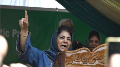 Photo of जौहर यूनिवर्सिटी विवाद पर योगी सरकार पर बरसीं महबूबा मुफ्ती