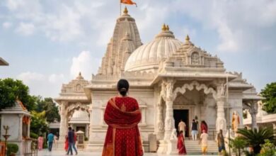 Photo of मंदिर के शिखर का दर्शन क्यों माना जाता है शुभ?
