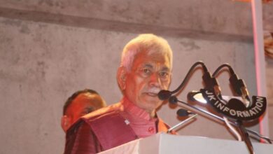 Photo of धरती को बेहतर बनाकर अगली पीढ़ी को सौंपें, बोले- एलजी मनोज सिन्हा