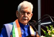 Photo of स्कूलों में विवादित किताब पहुंचने के मामले में आठ शिक्षा अधिकारी निलंबित