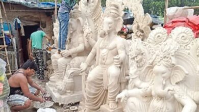 Photo of महाराष्ट्र में इस साल पीओपी वाली गणेश मूर्तियों पर प्रतिबंध संभव नहीं, धीरे-धीरे चलन से हटाया जाएगा