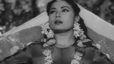 Photo of 68 साल पहले Lata Mangeshkar ने गाया था बॉलीवुड का सबसे ‘पवित्र’ प्रेम गीत