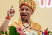 Photo of विजयादशमी पर सीएम योगी ने गुरु गोरखनाथ का किया विशेष पूजन