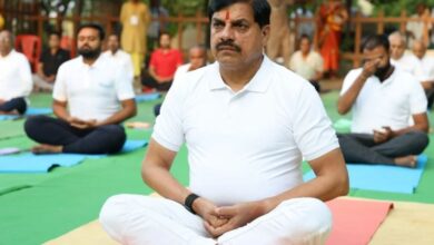 Photo of मध्यप्रदेश: गायत्री धाम में सीएम मोहन यादव ने किया योग